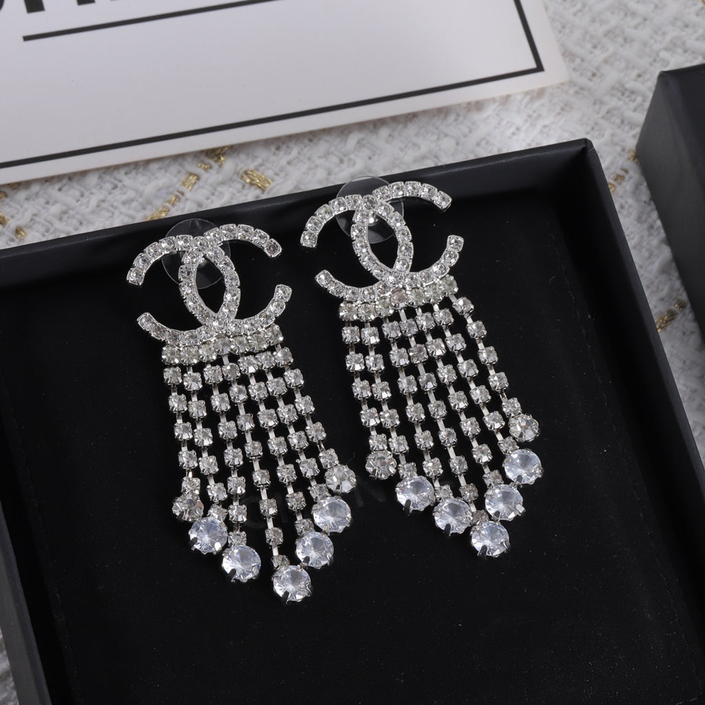 X1Z84C505E Popular Earrings