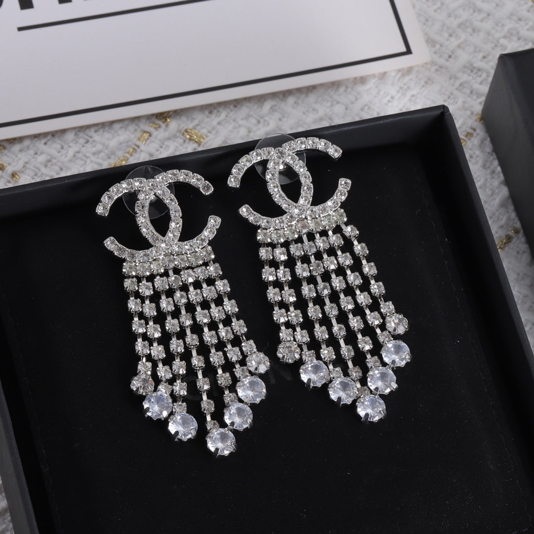 X1Z84C505E Popular Earrings