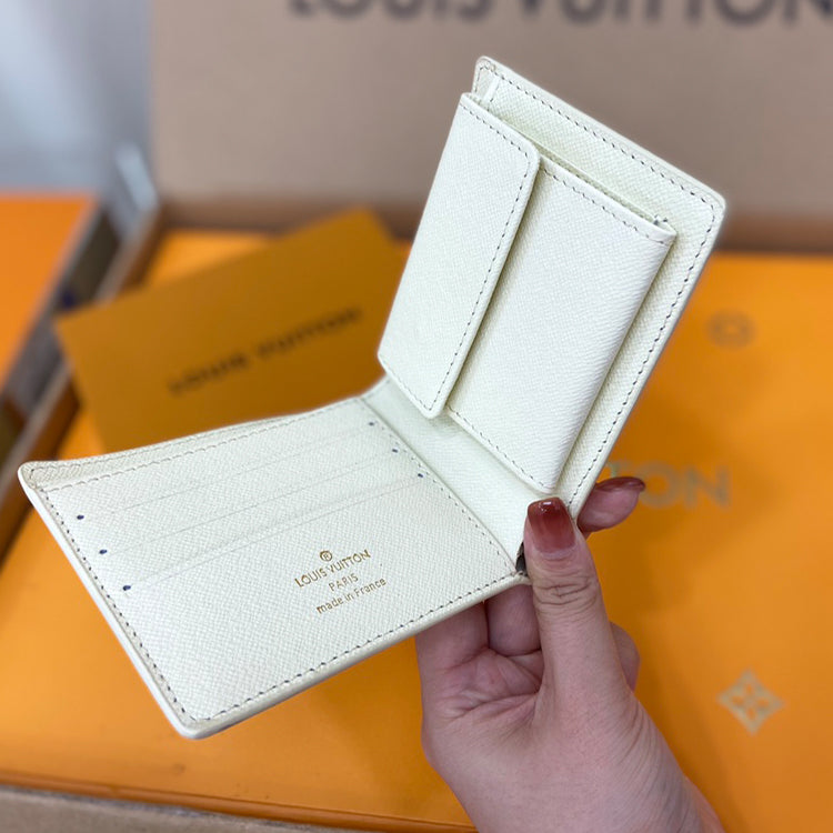 B1361E06 Popular leather wallets