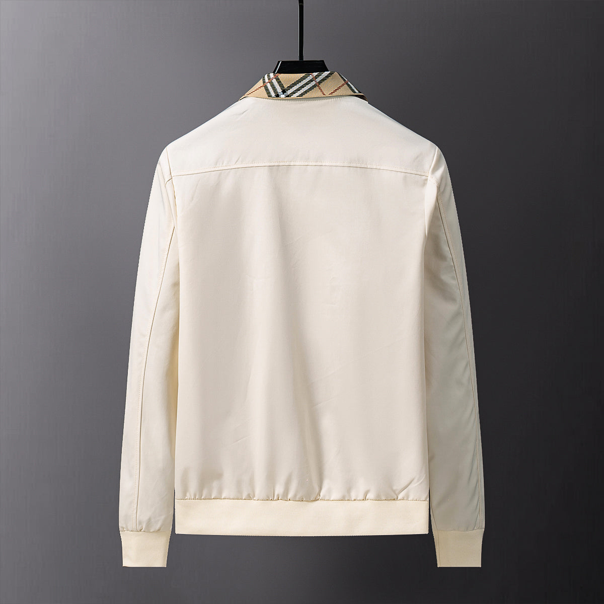 U1R86R20 Popular Coats