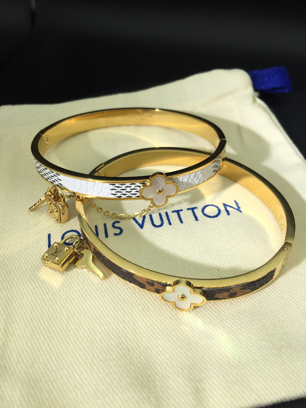 X1Q85E103K  Popular Bracelets