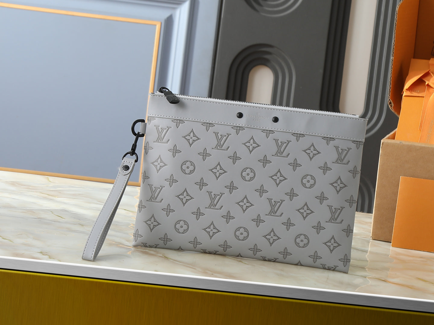B1R76E55 Popular  bag