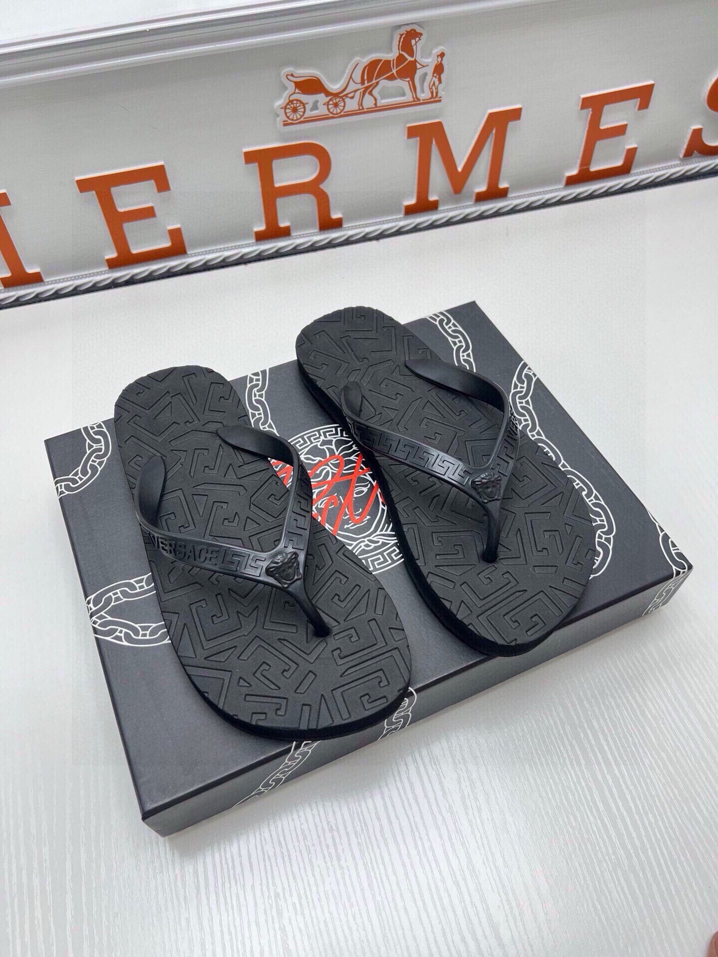 Z5Z35V295 Popular Slippers