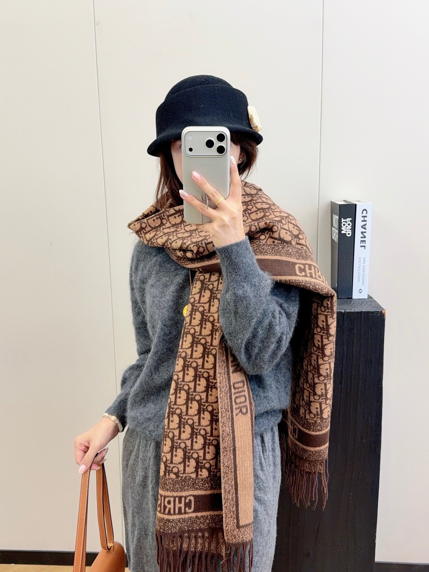 W1R86D52 Popular Winter Scarves