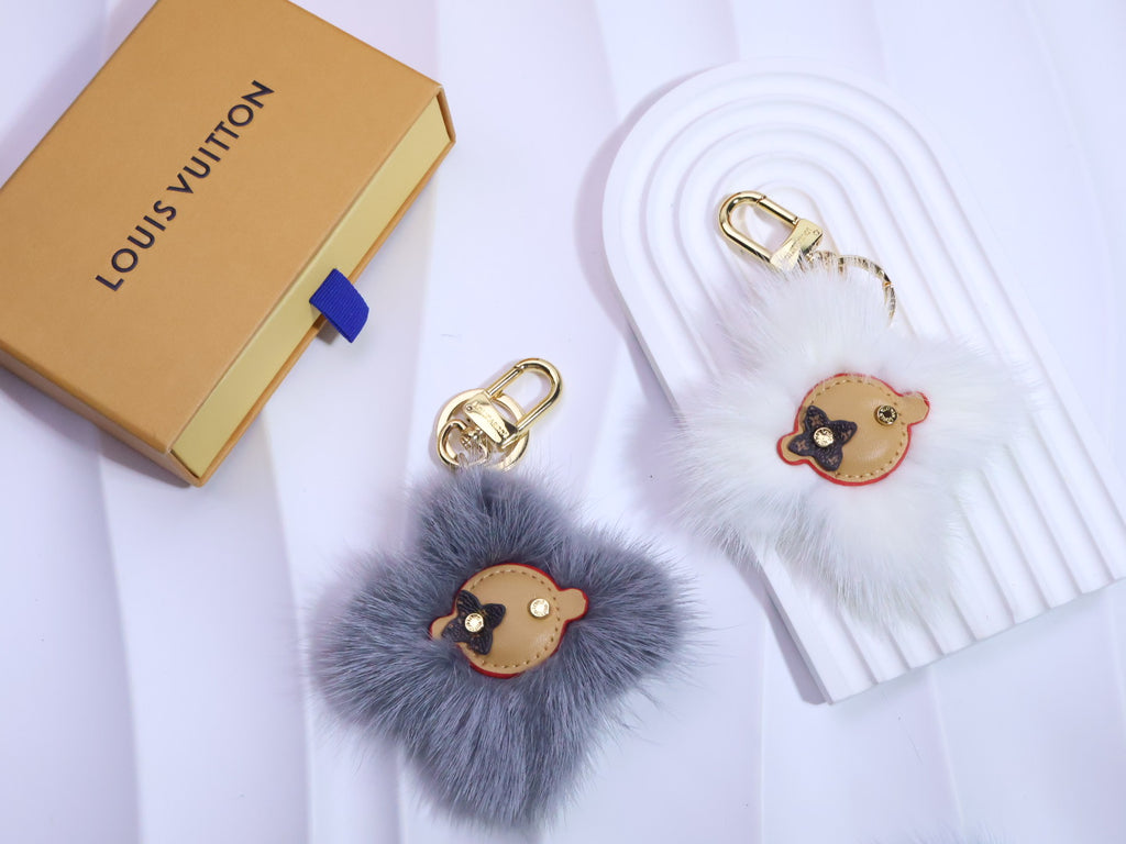 A1Q105E26 Popular bag 's charms accessories