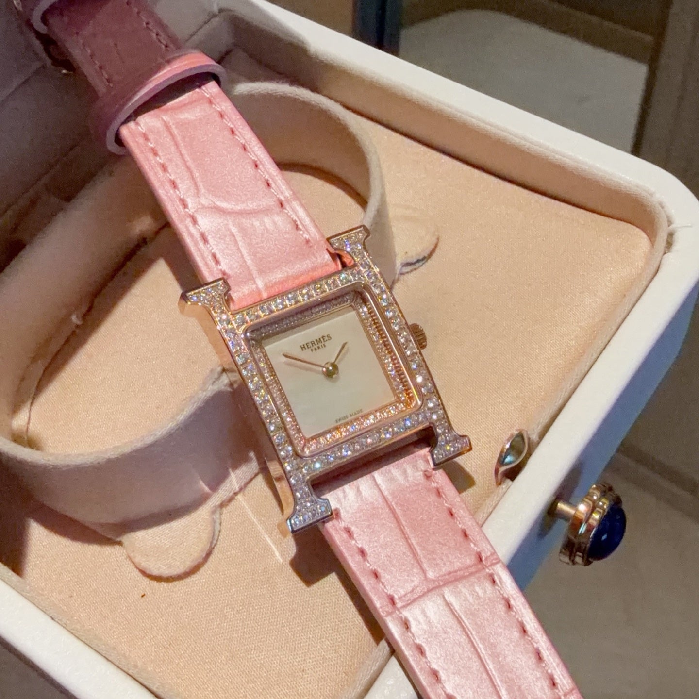 L1R36H68 Popular Watches