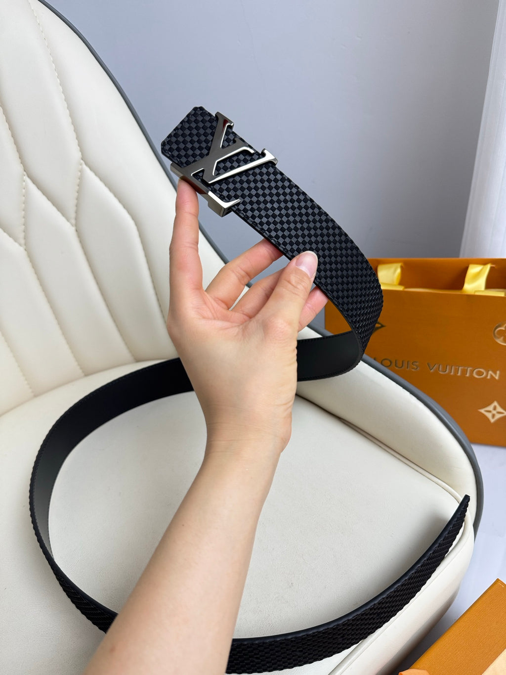 P1Q115E10 Popular High quality belt With full package