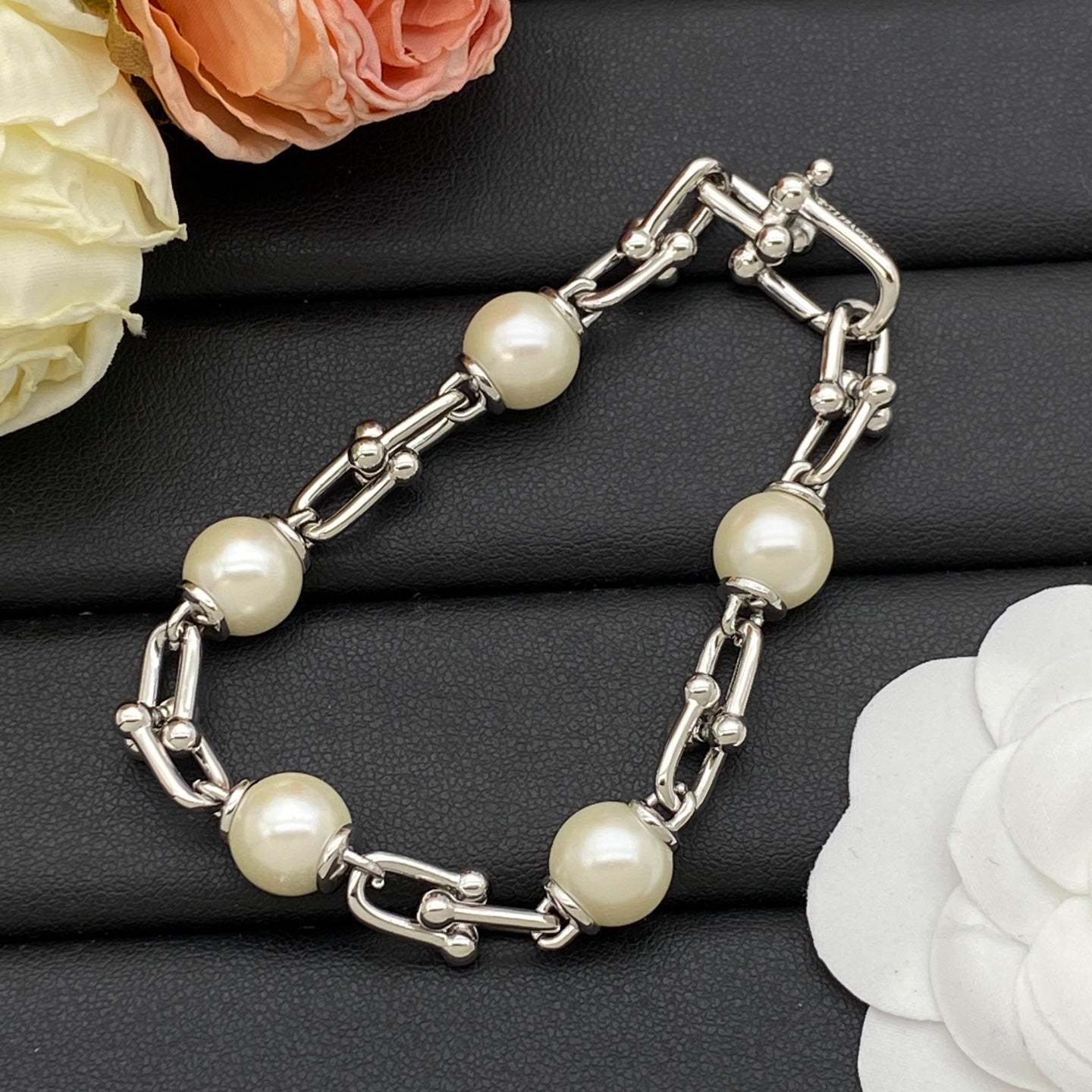 X1Q85T40X Popular Necklace, Bracelets