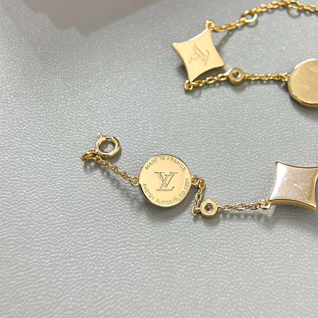X5N76E39K Popular  Bracelets(mini 4flower)