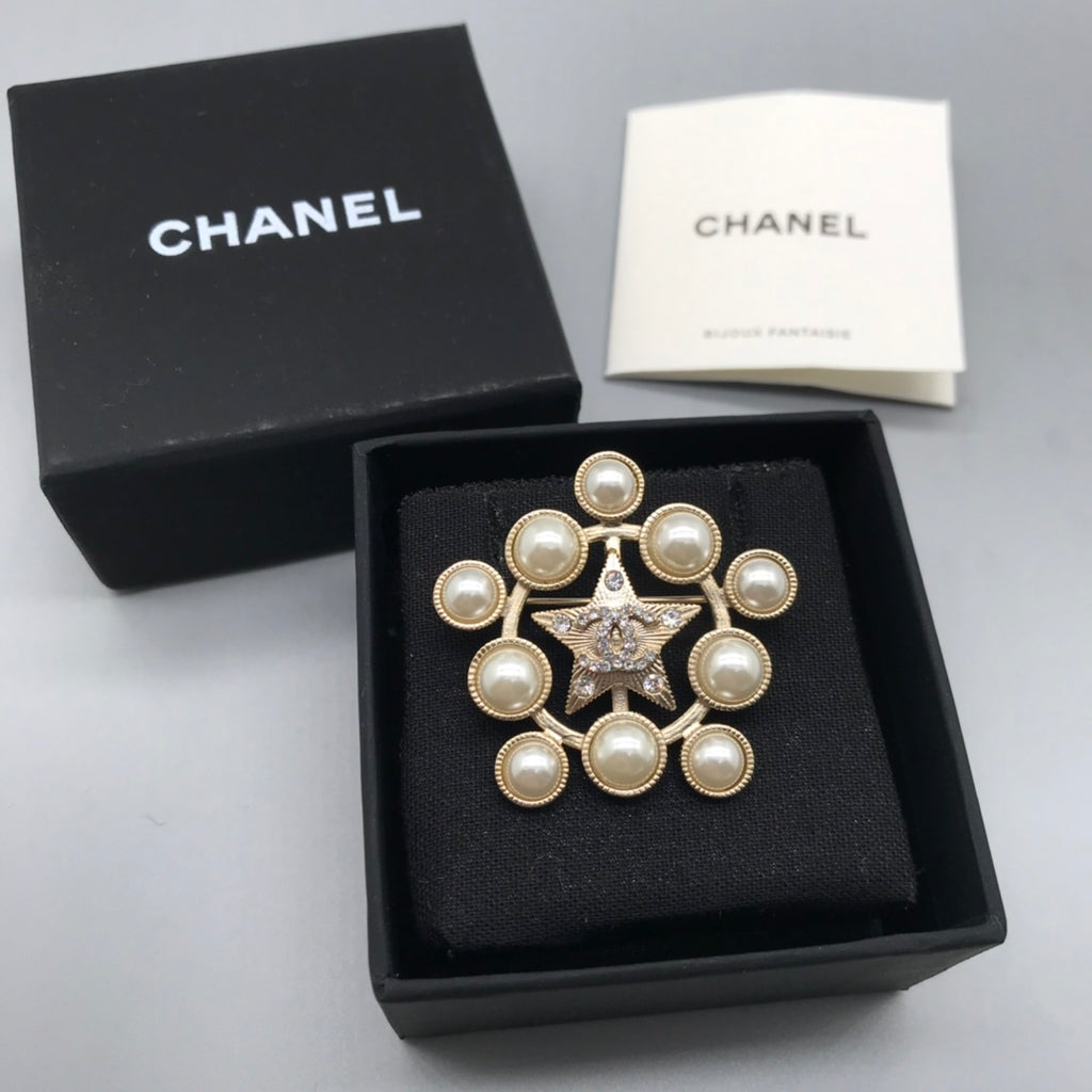 X14C860   Popular Brooch