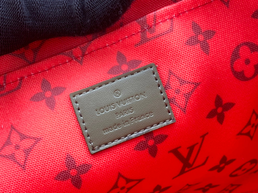 B1X44E400 Popular   leather bag