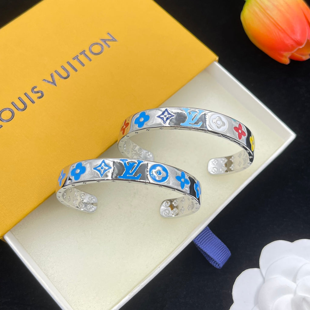 X1Z94E1054K  Popular Bracelets