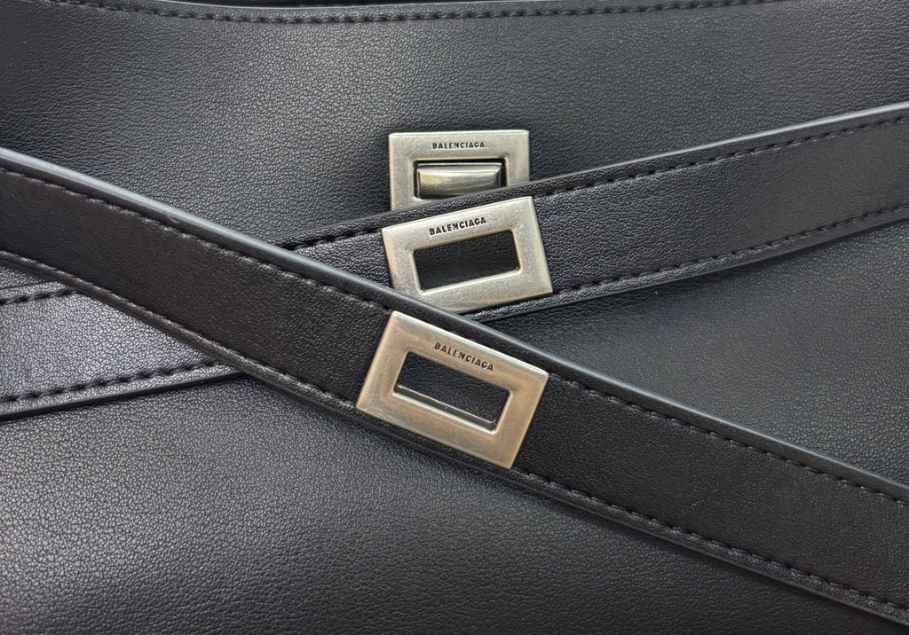 B1P36J121 Popular leather bag