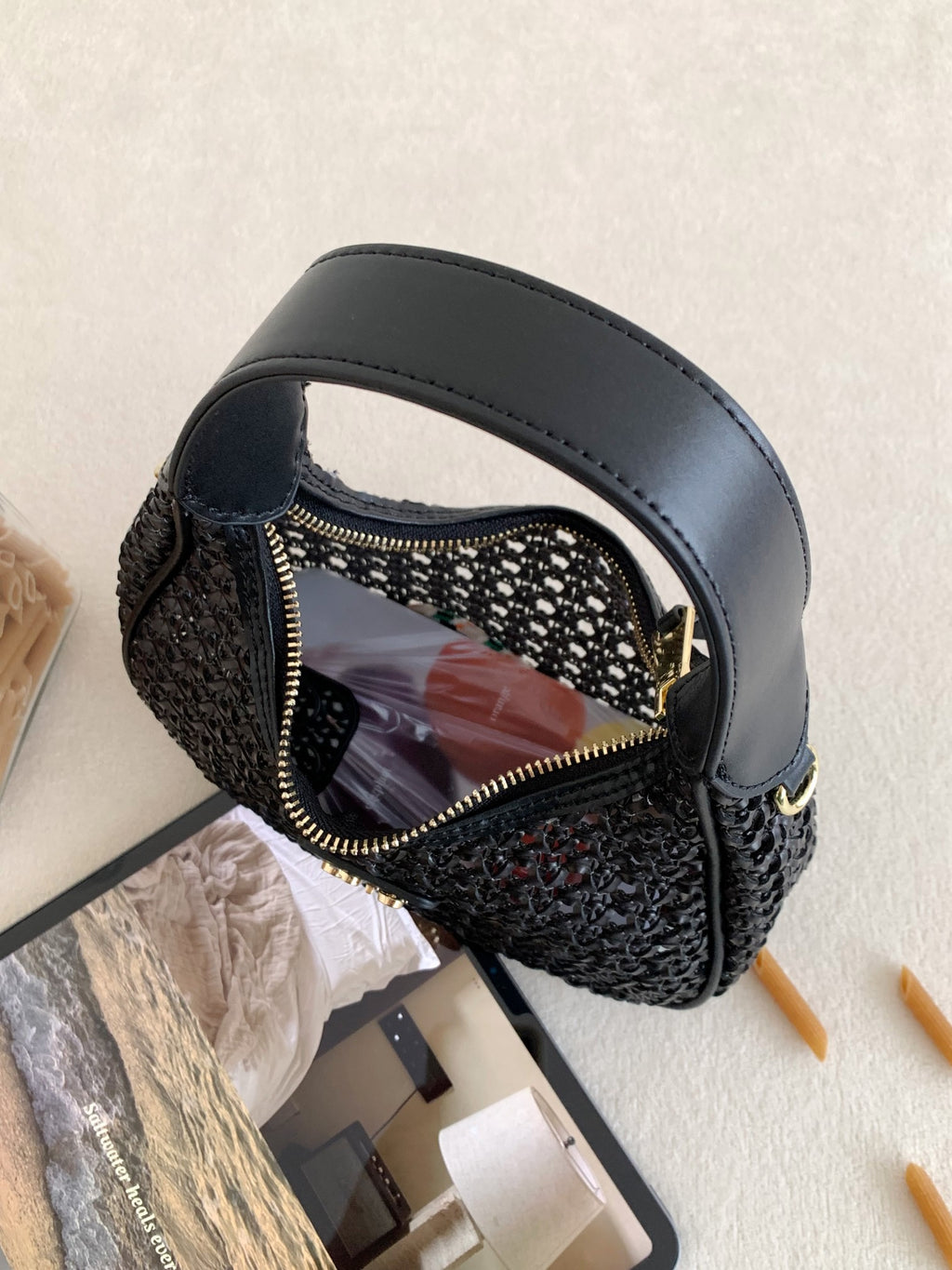 B1P36A51 Popular woven bag