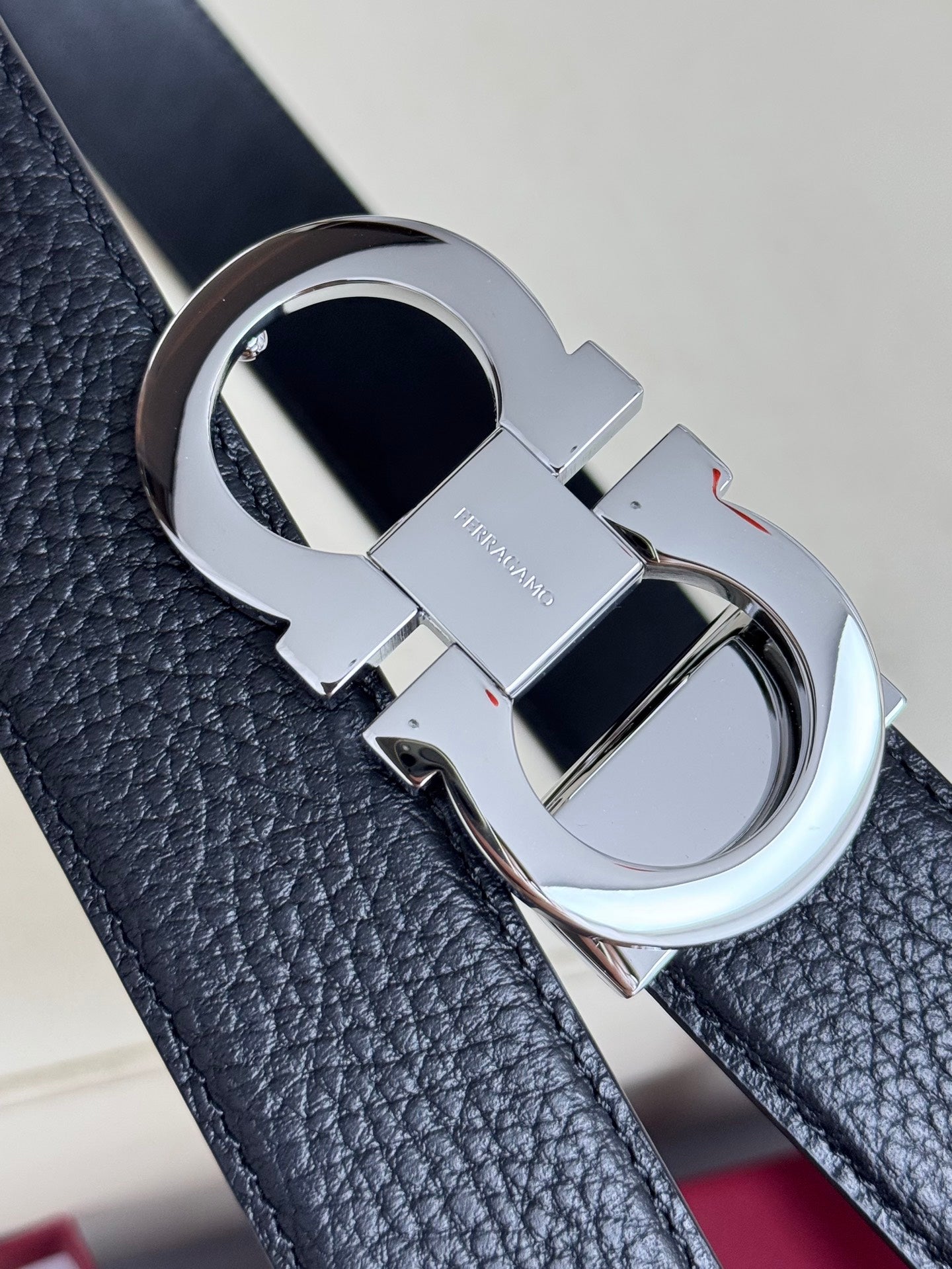 P1Q115A56 Popular High quality belt With full package
