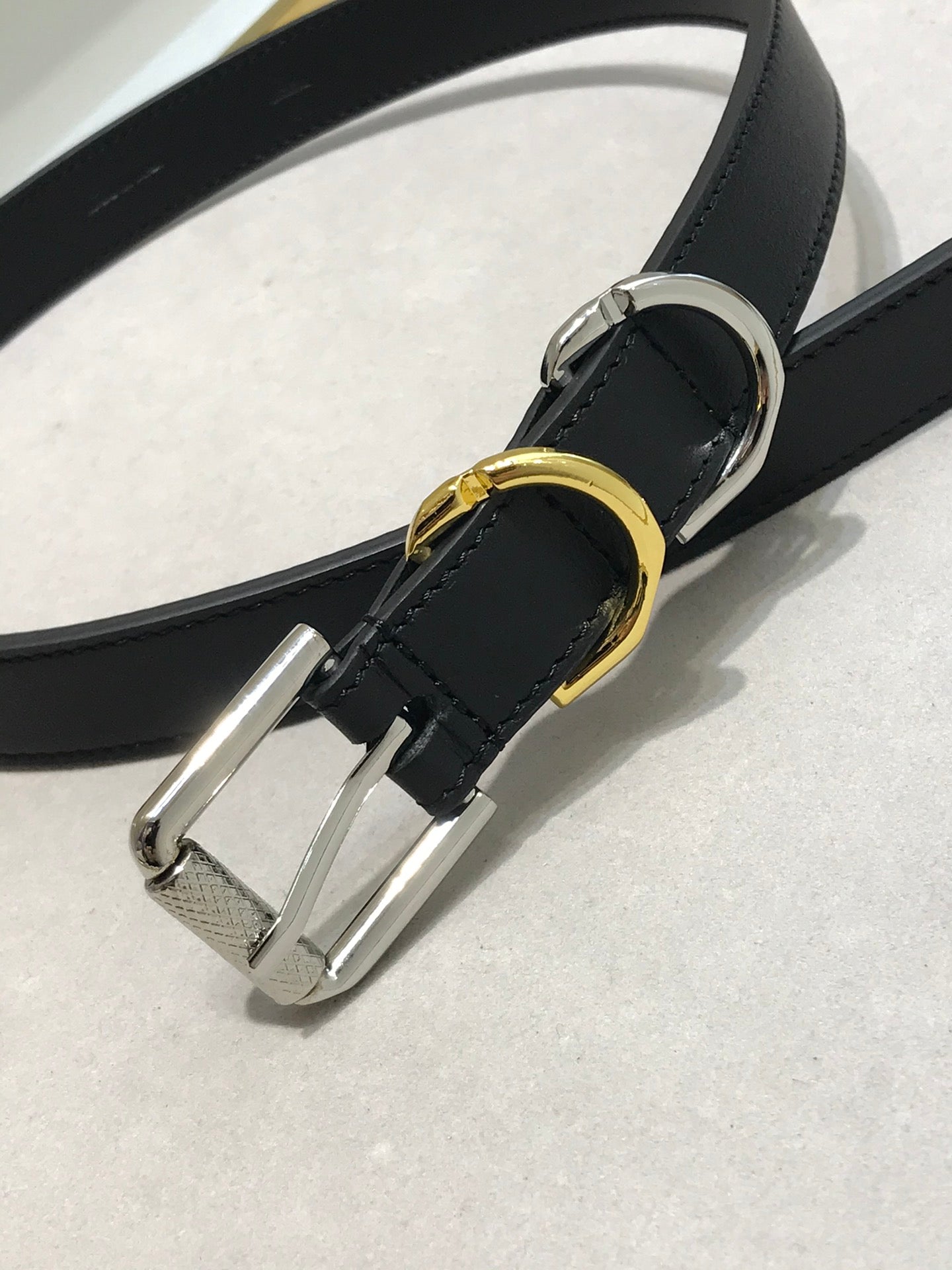P1G64V95 Popular   High quality belt With full package
