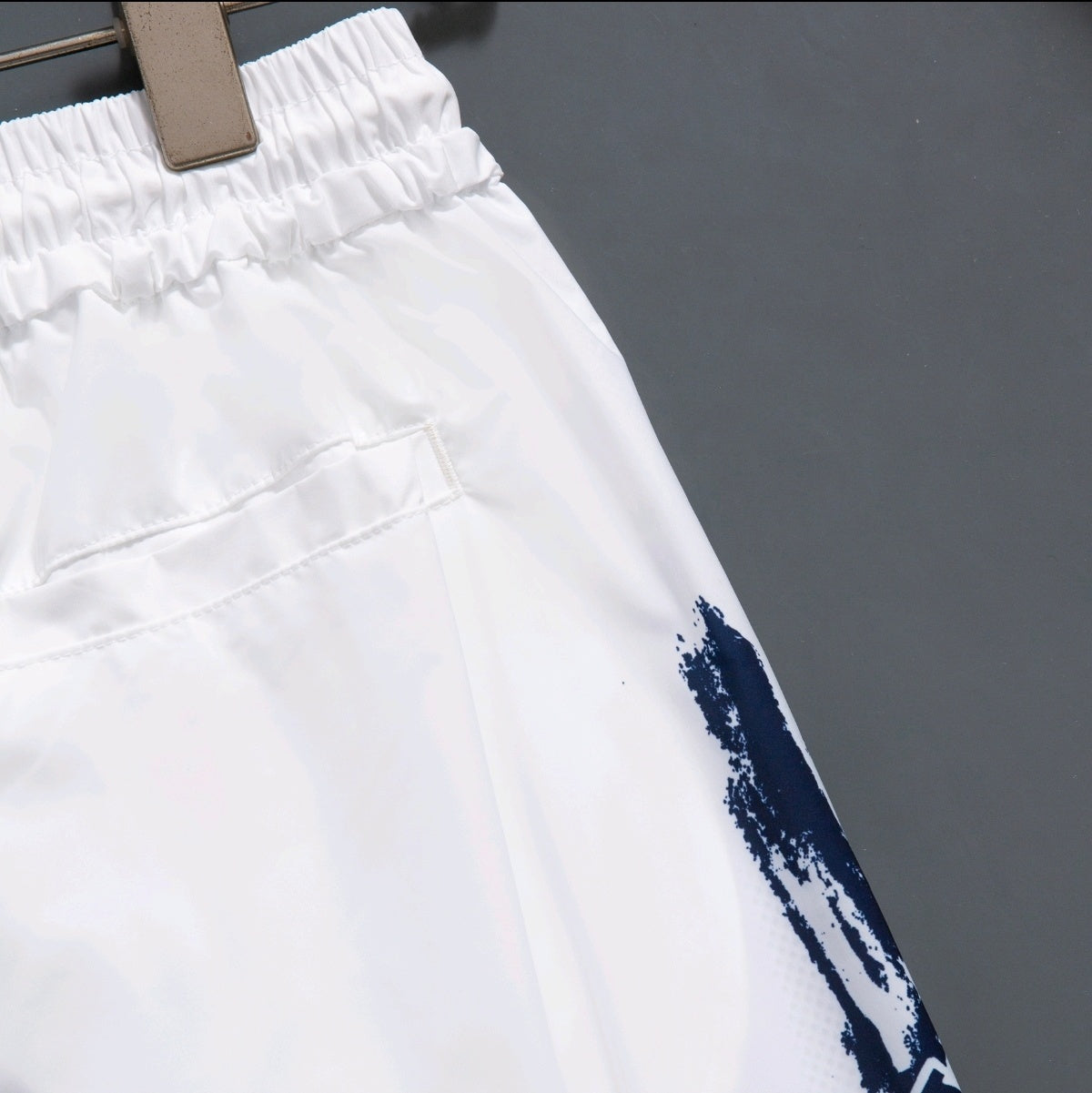 U1N36E26 Popular shorts