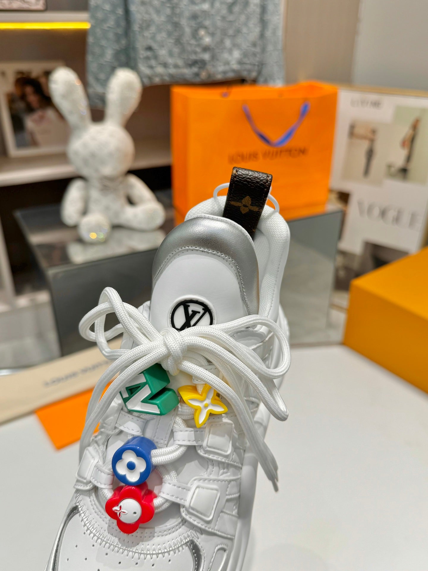 Z2Q105E436  Popular high-quality Shoes