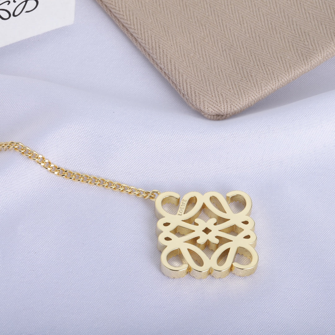 X1R75A37X Popular    Necklaces