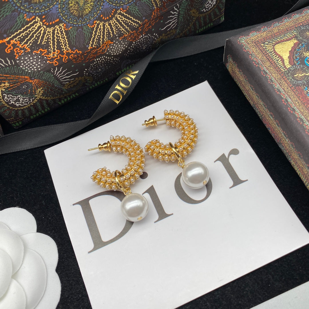 X1Z95D41E Popular Earrings