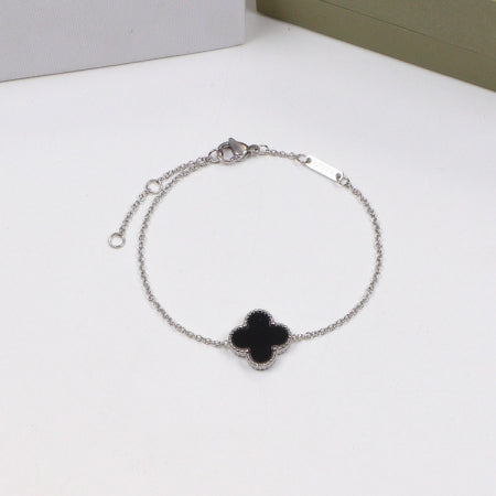 X5B90VA18K  Popular Bracelets