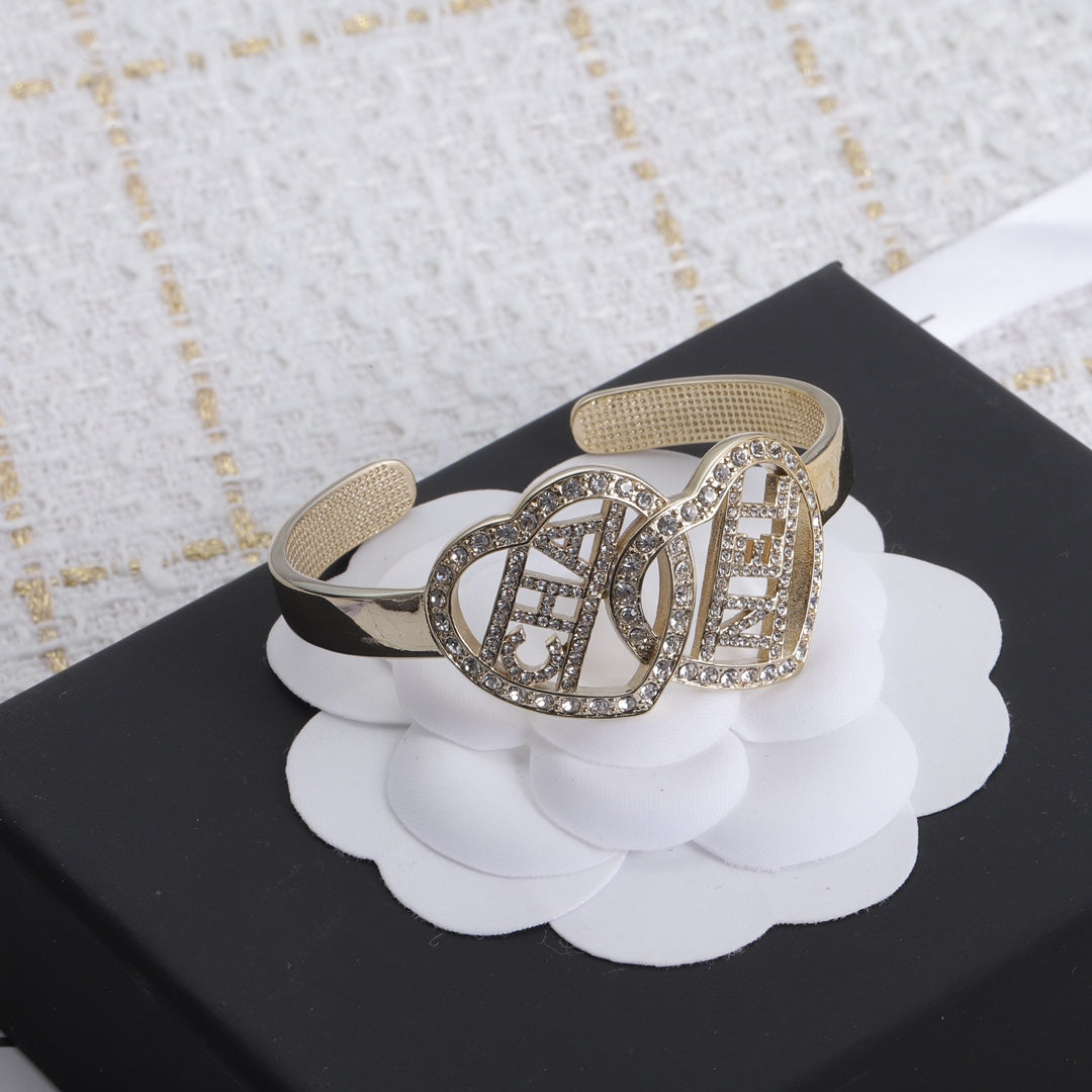 X1Y83C98K  Popular Bracelets