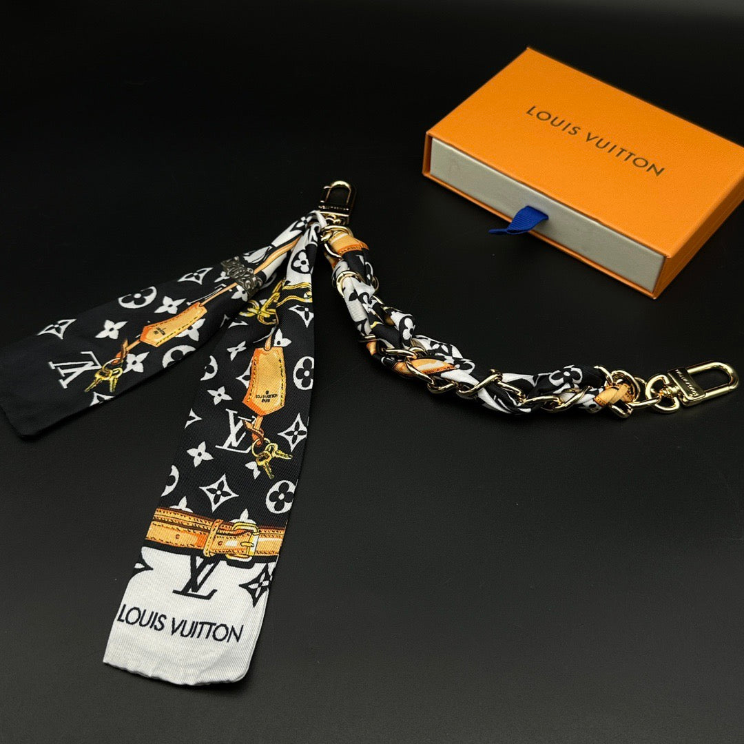 A1Z115E106 Popular bag 's charms accessories