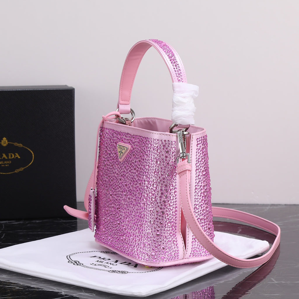 B12X44P265 Popular leather bag 