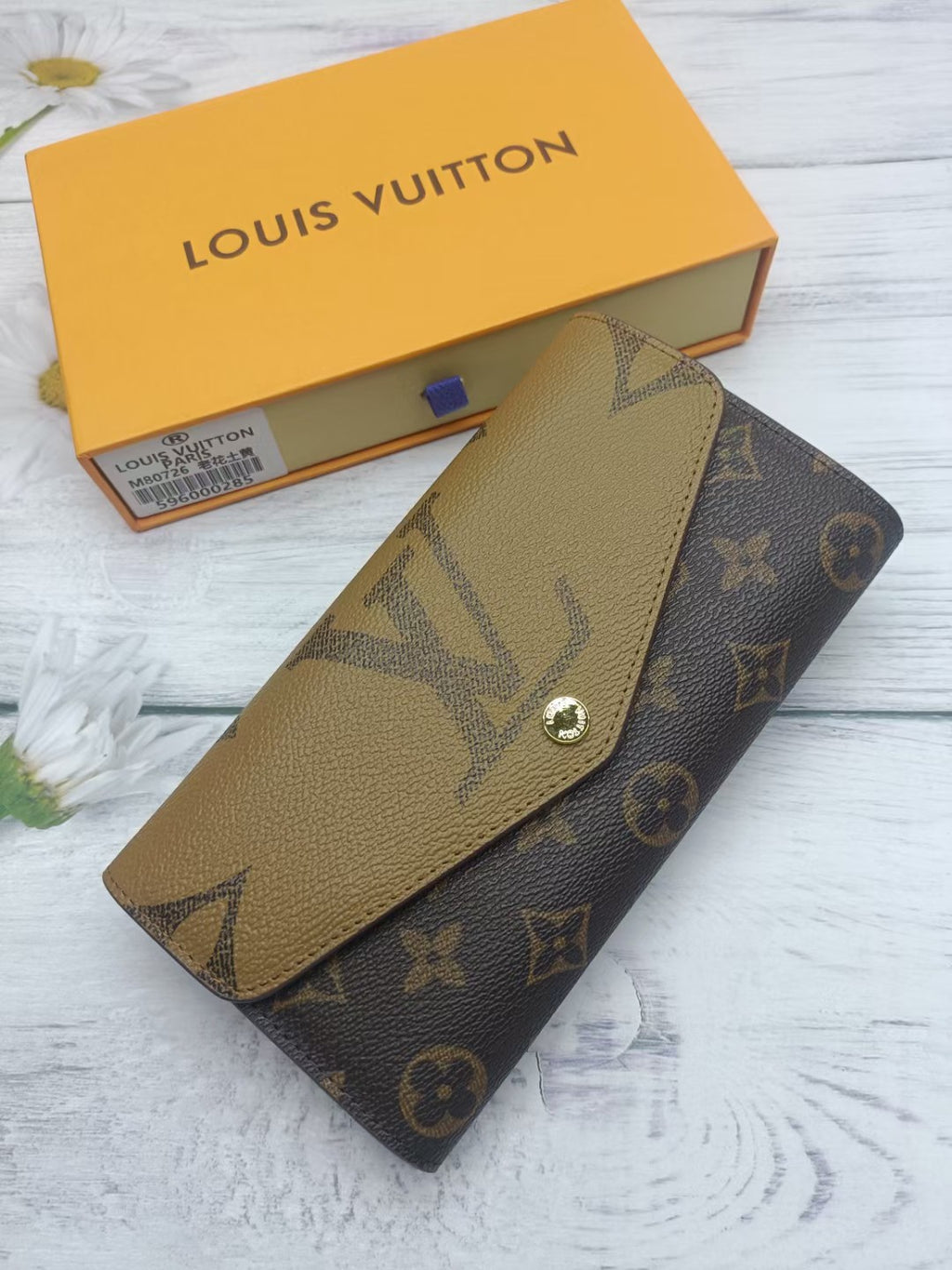 B1X43E93 Popular  leather wallets