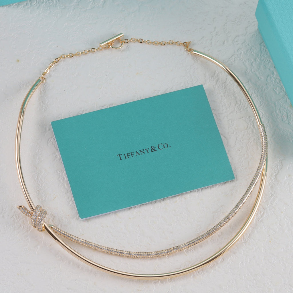 X1Q85T133X Popular Necklace