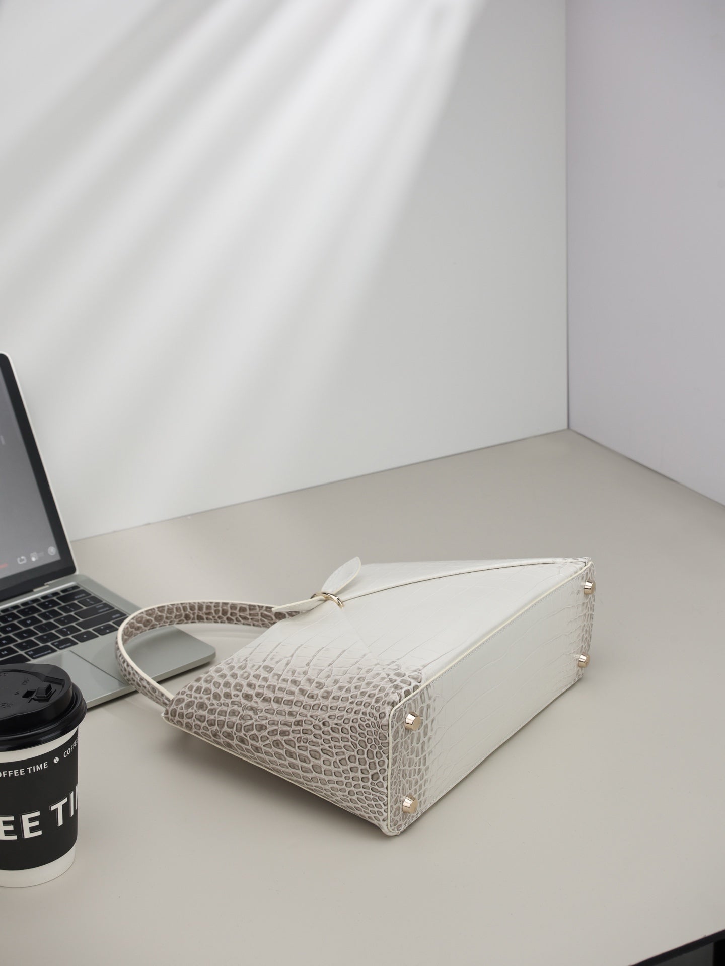 B1P36D90 Popular leather bag