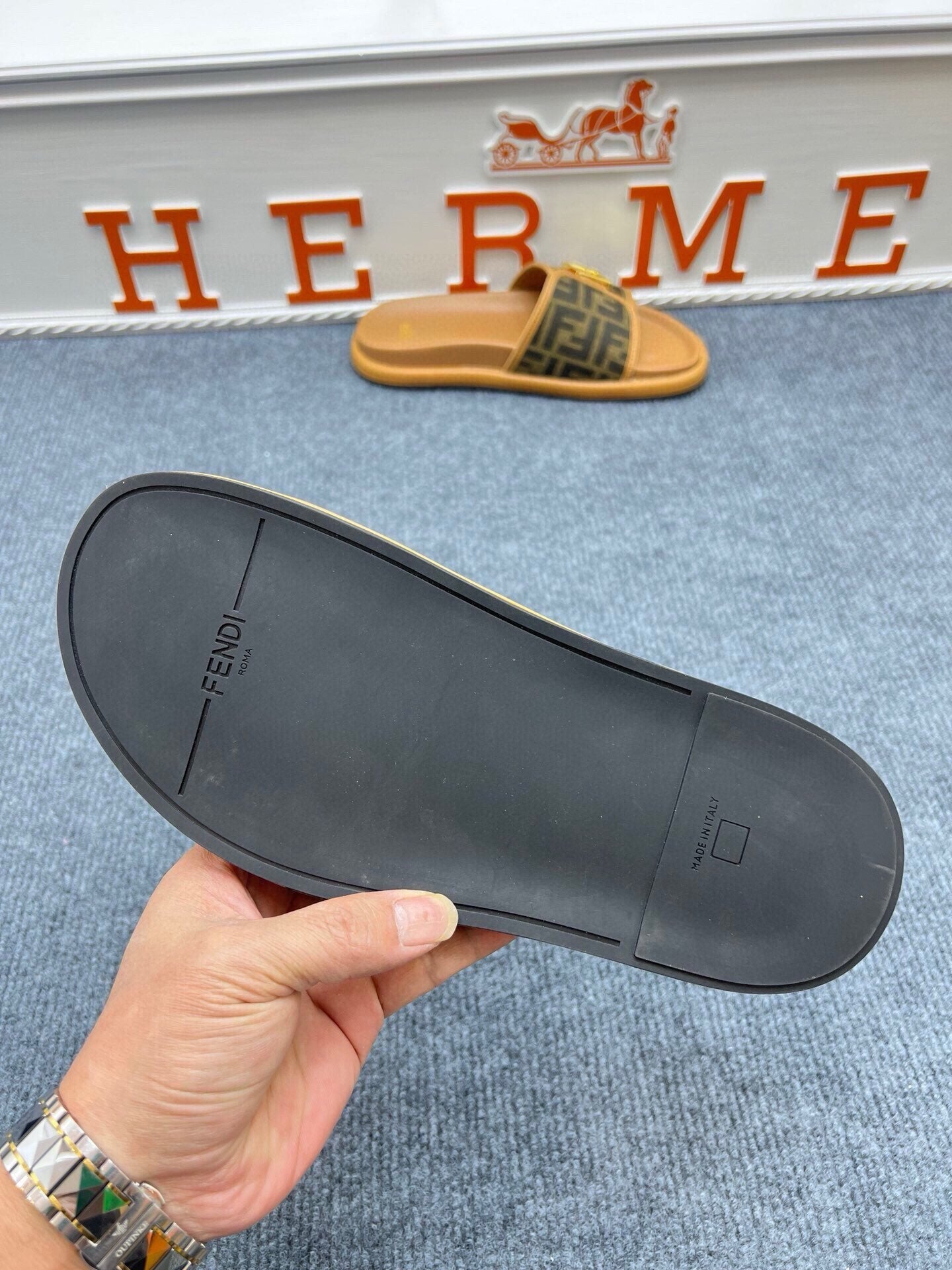 Z5ZF37 Popular slippers