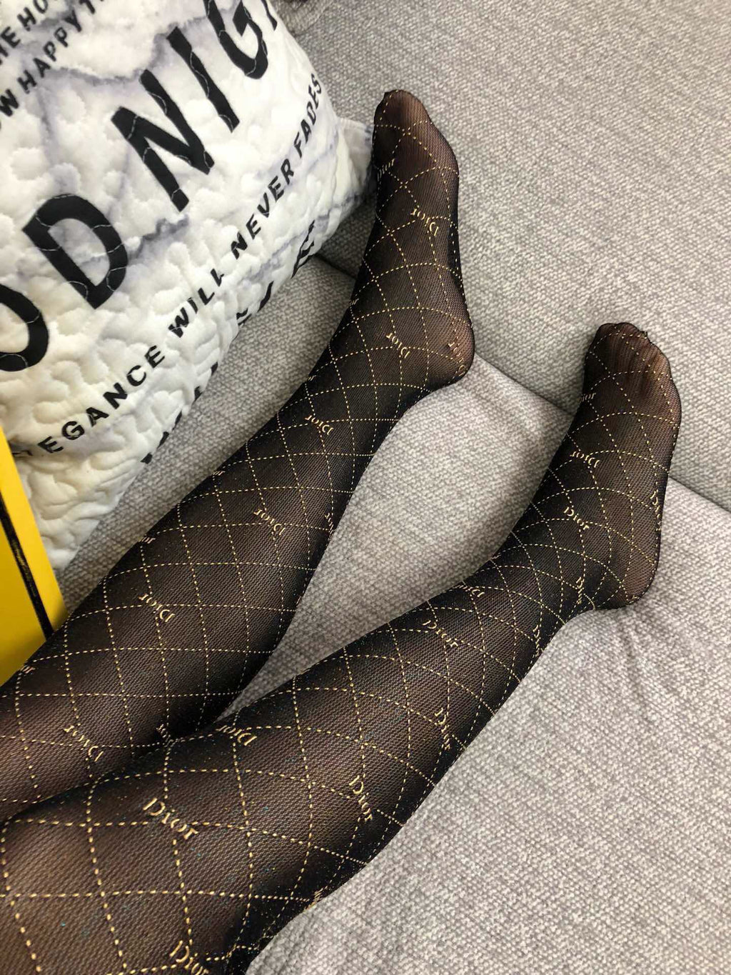 S2X113D17  Popular pantyhose tights