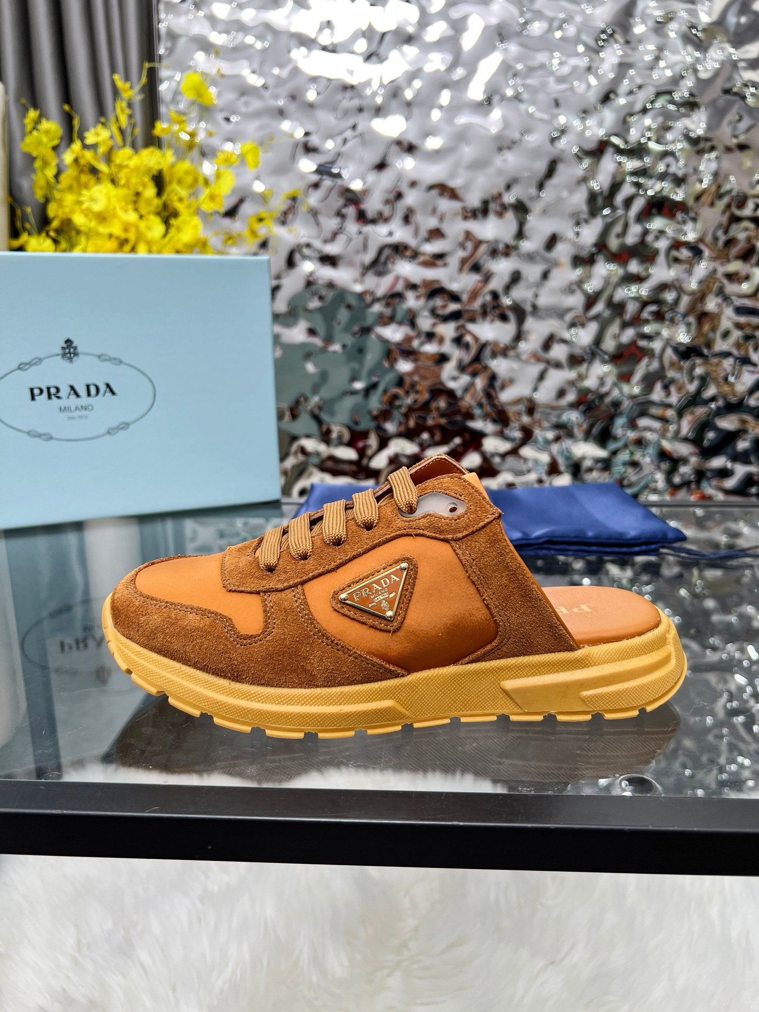 Z2Q95P96 Popular high-quality shoes