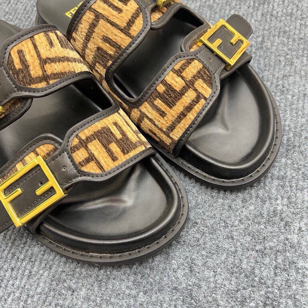Z5ZF38 Popular slippers