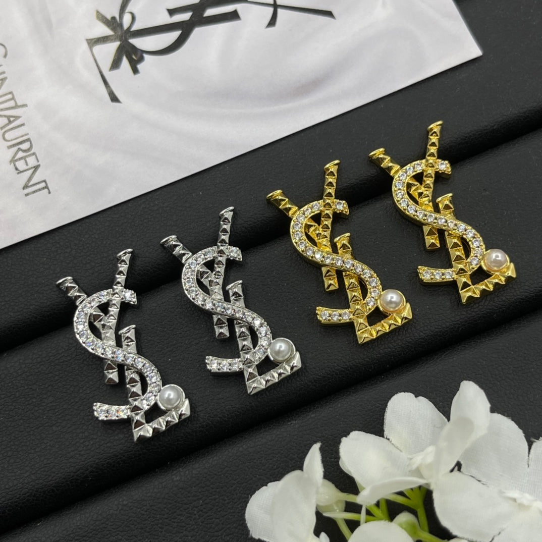 X1Y93SL464E Popular  Earrings