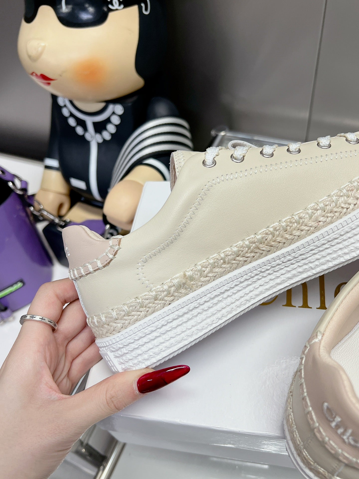 Z2Q105A273 Popular high-quality Shoes