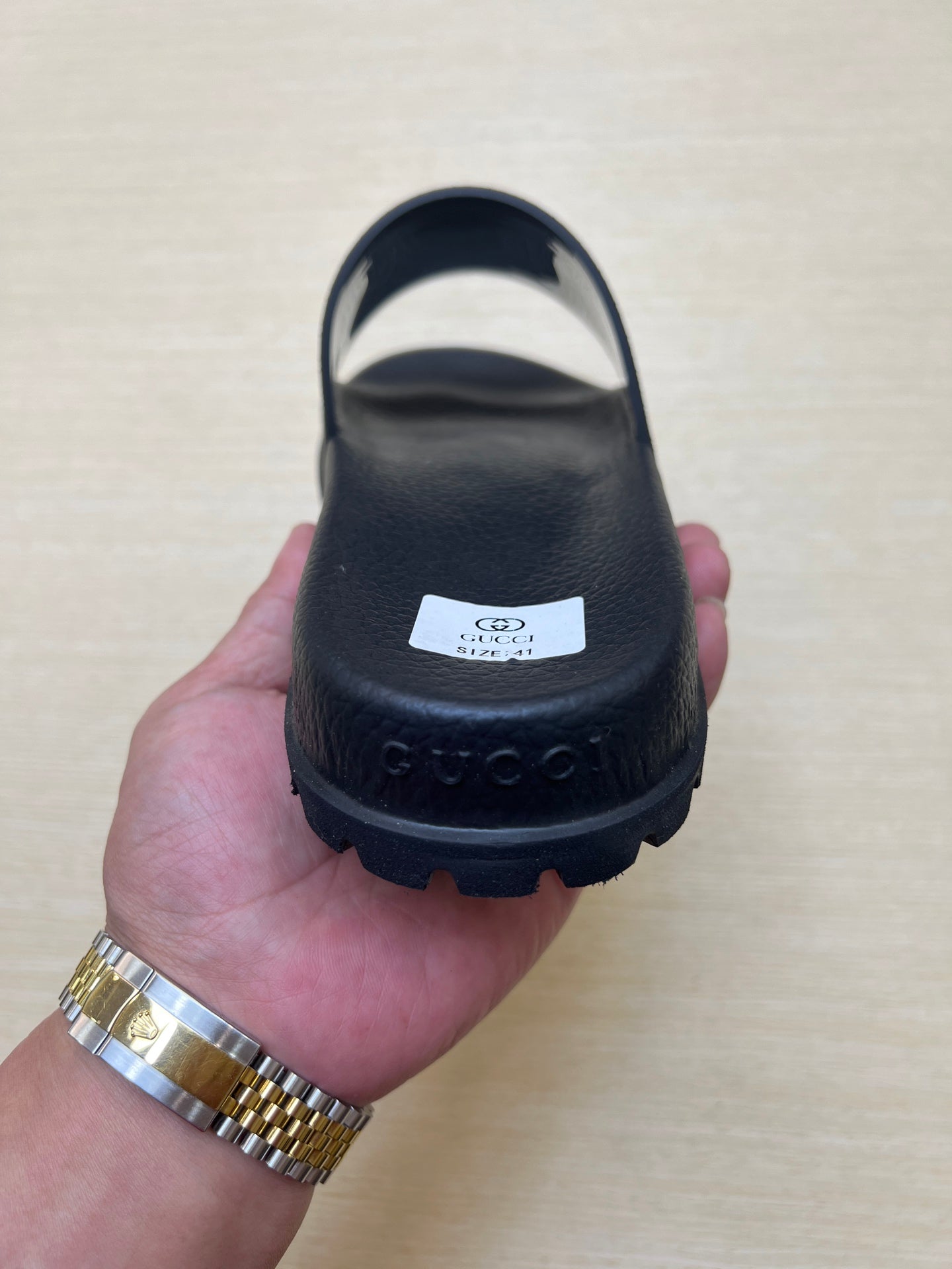 Z5R66B25 Popular Slippers