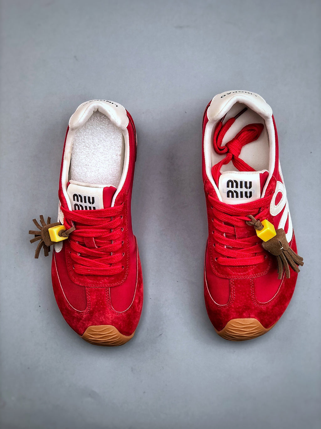 Z4Q95A82 Popular Shoes