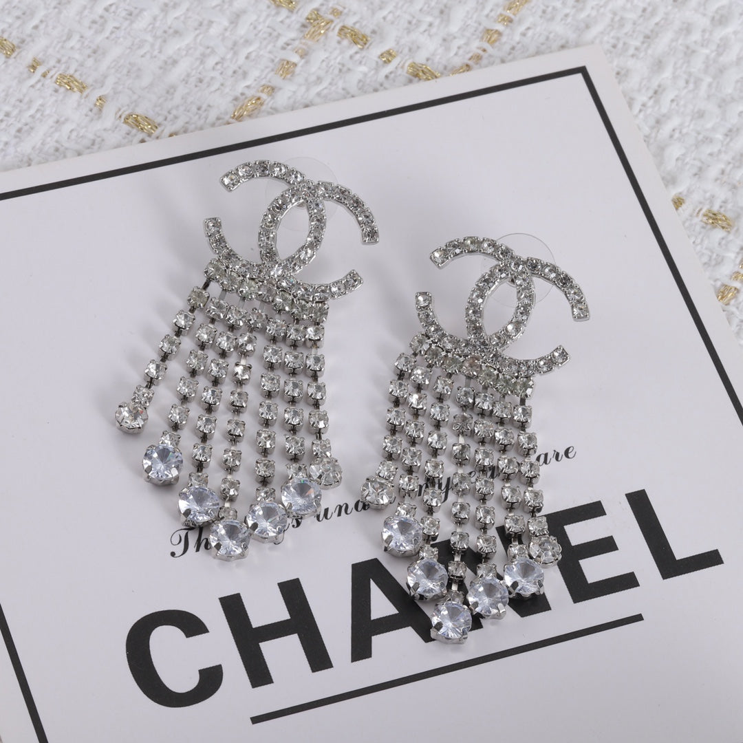 X1Z84C505E Popular Earrings