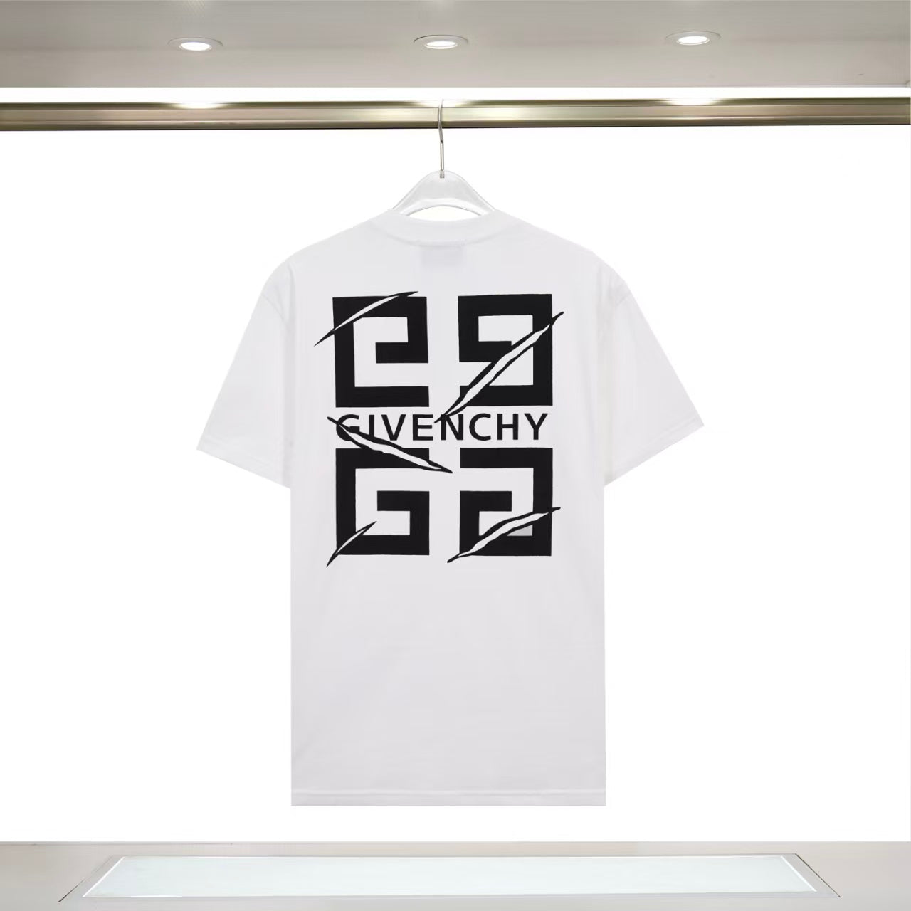 U1R86GV8 Popular T-shirts