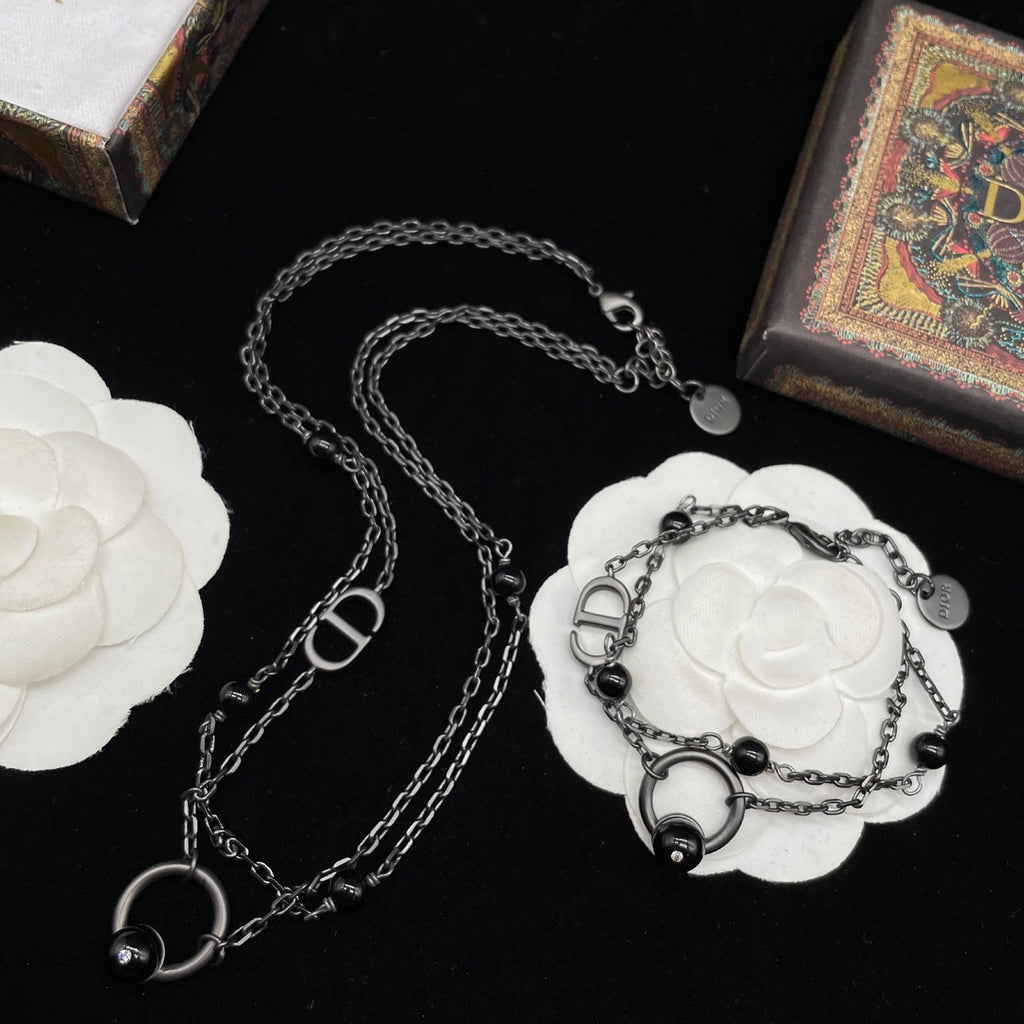 X1Q85D37X Popular Necklace .Bracelets
