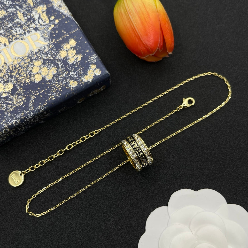 X1Q85D61X Popular Necklace