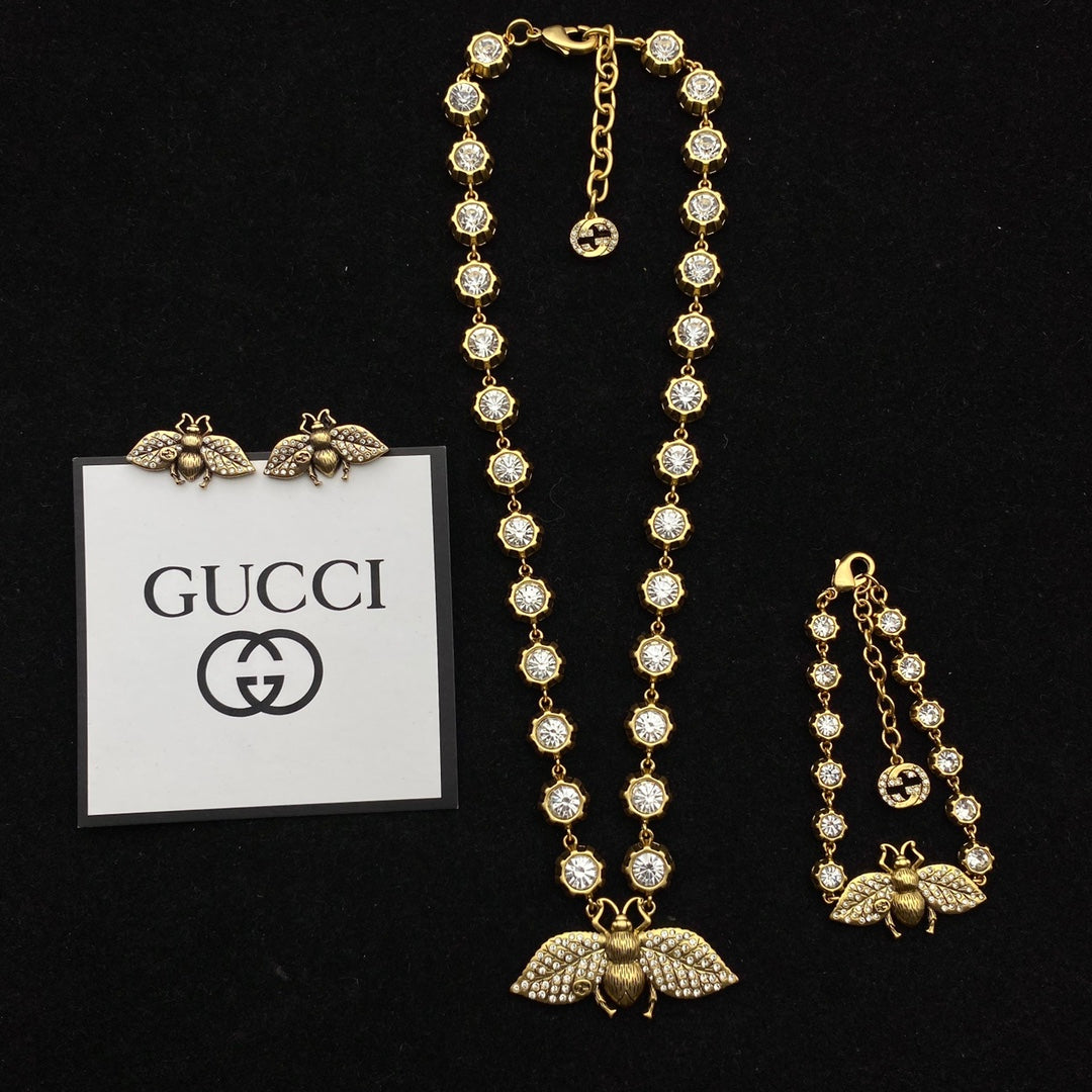 X1Q85B44X Popular Necklace. Earrings.Bracelet