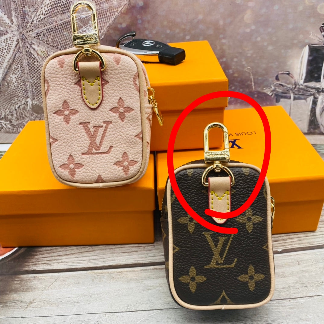 A1R76E70 Popular bag 's charms accessories