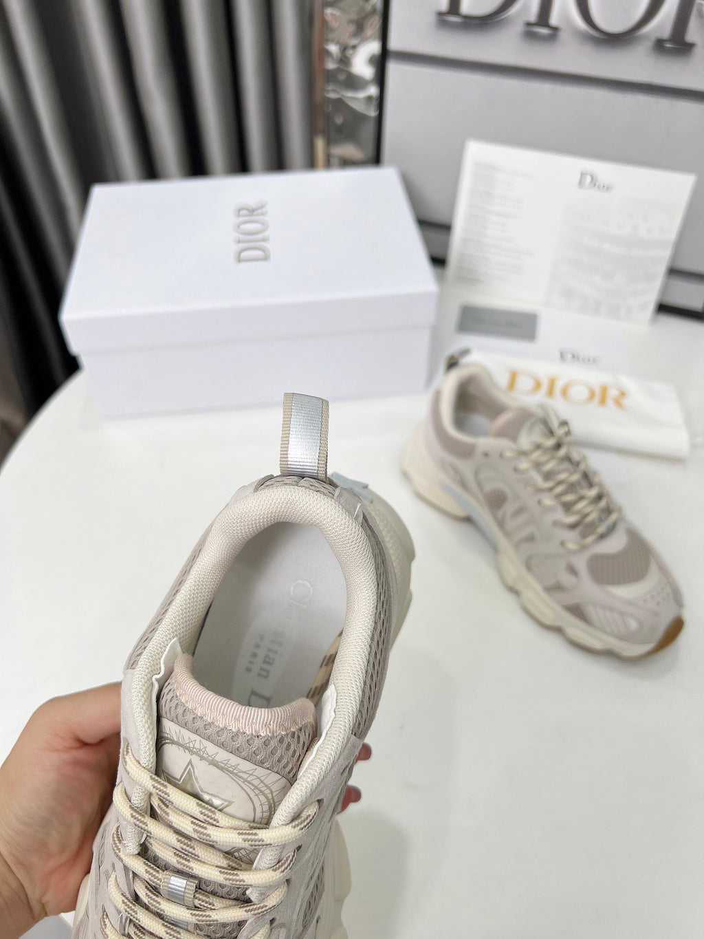 Z2Q105D314 Popular high-quality Shoes