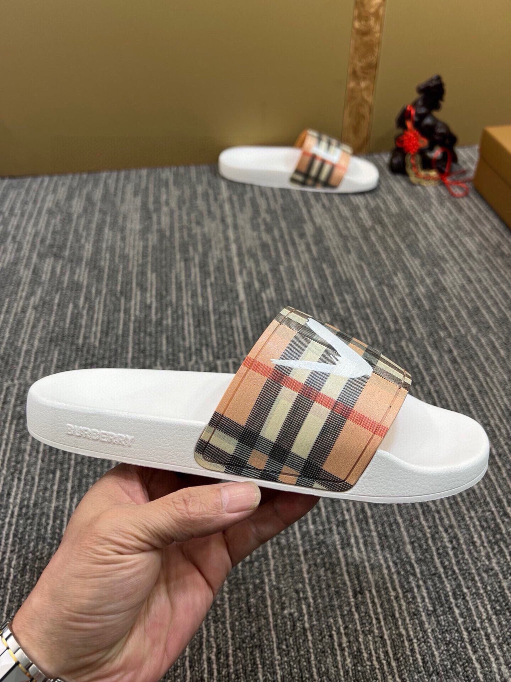 Z5Z35R260 Popular Slippers