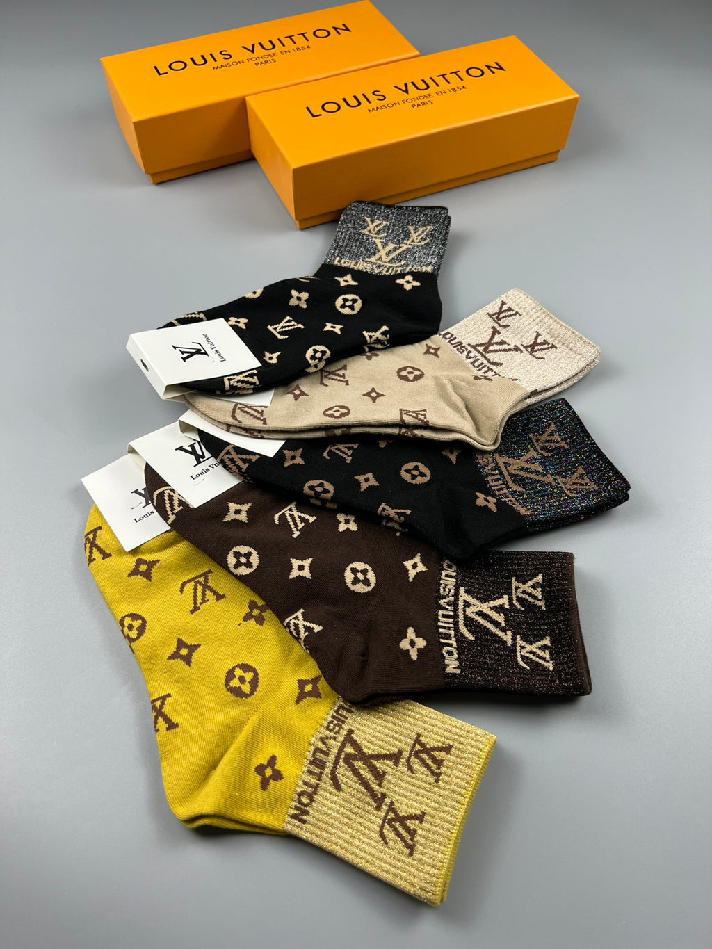 S1Q35E9 Popular socks(5 pairs )