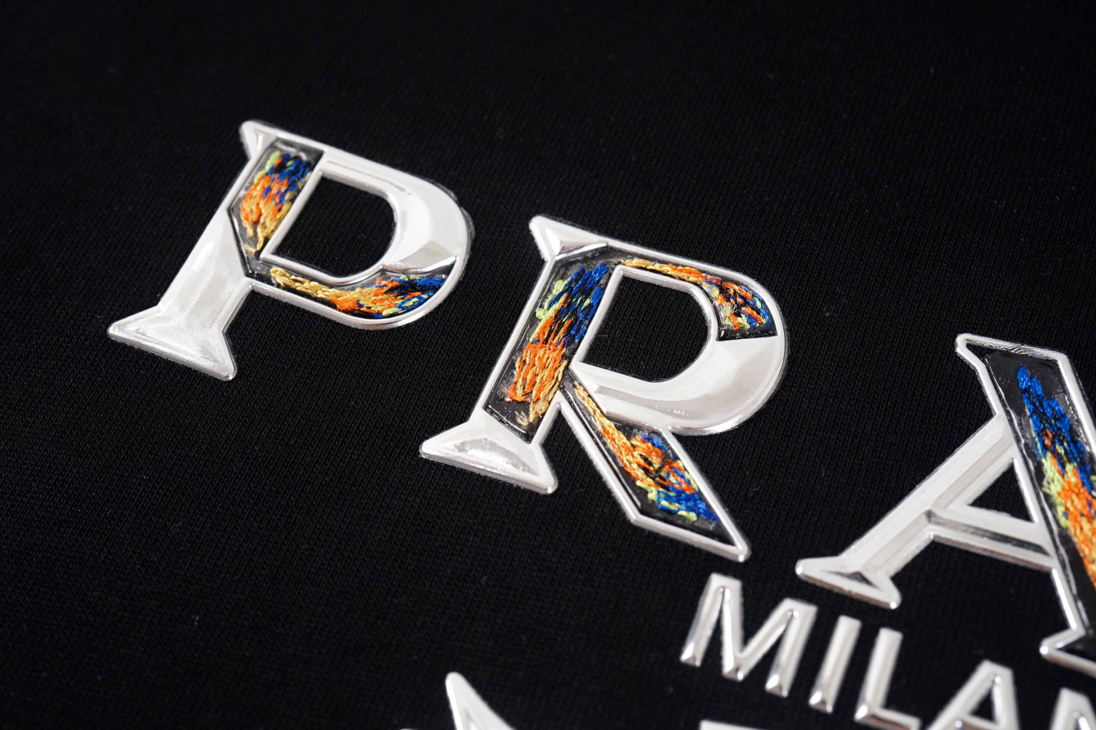 U1R76P53 Popular T-shirts