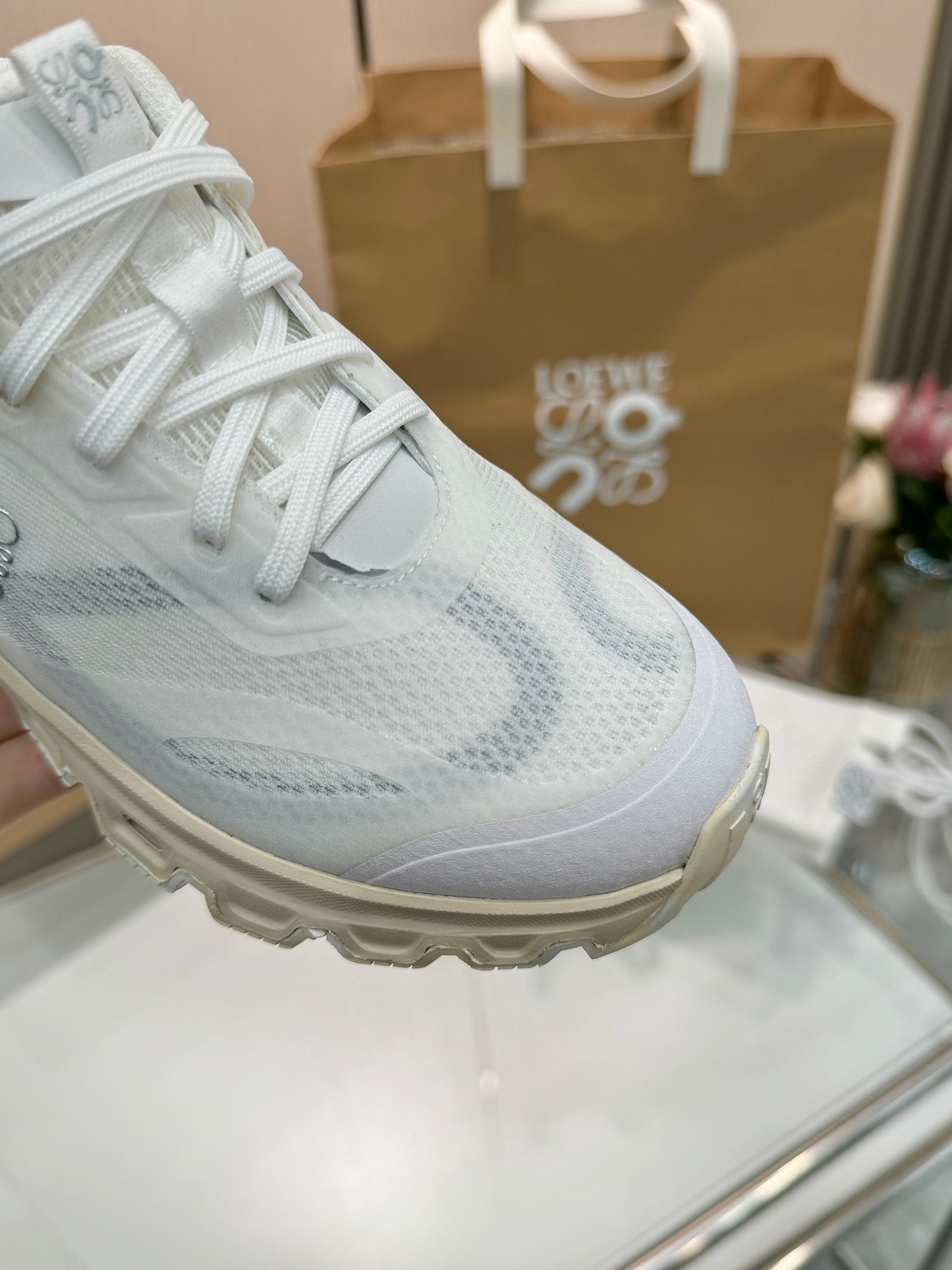 Z2Q95A182  Popular high-quality Shoes